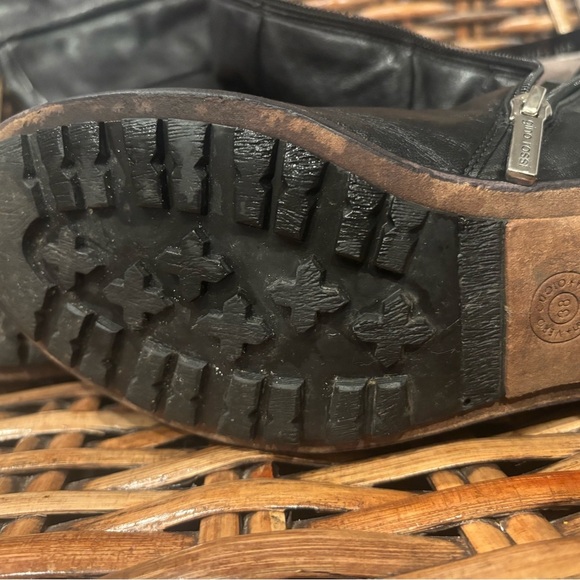 Gino Rossi  Black Leather Riding  Boots fully lined with Sherpa. - Picture 6 of 14